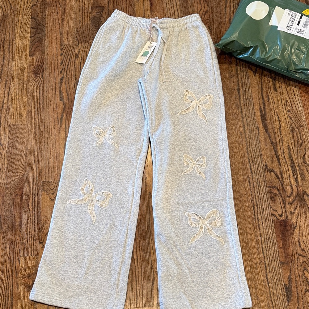 LoveShackFancy Gray Pants with Cream Bow Accents XS Brand new